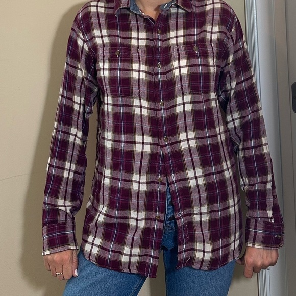 Vintage Y2K OLD NAVY slim fit flannel plaid button down top maroon size small - Picture 1 of 7